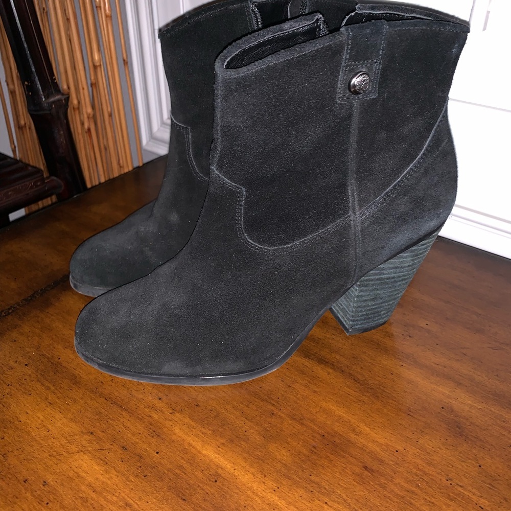 Vince Camuto Black booties